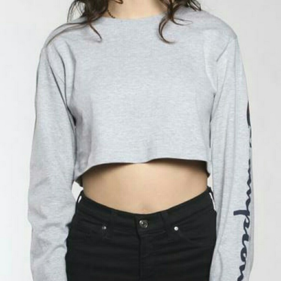 💕90s VINTAGE CROPPED CHAMPION TEE - GREY😍💕 - Picture 2 of 5